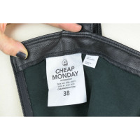 Cheap Monday deleted product