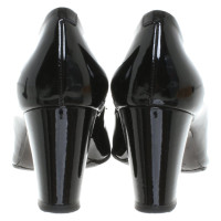 Roger Vivier Pumps/Peeptoes Patent leather in Black