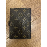 Louis Vuitton Accessoire aus Canvas in Braun