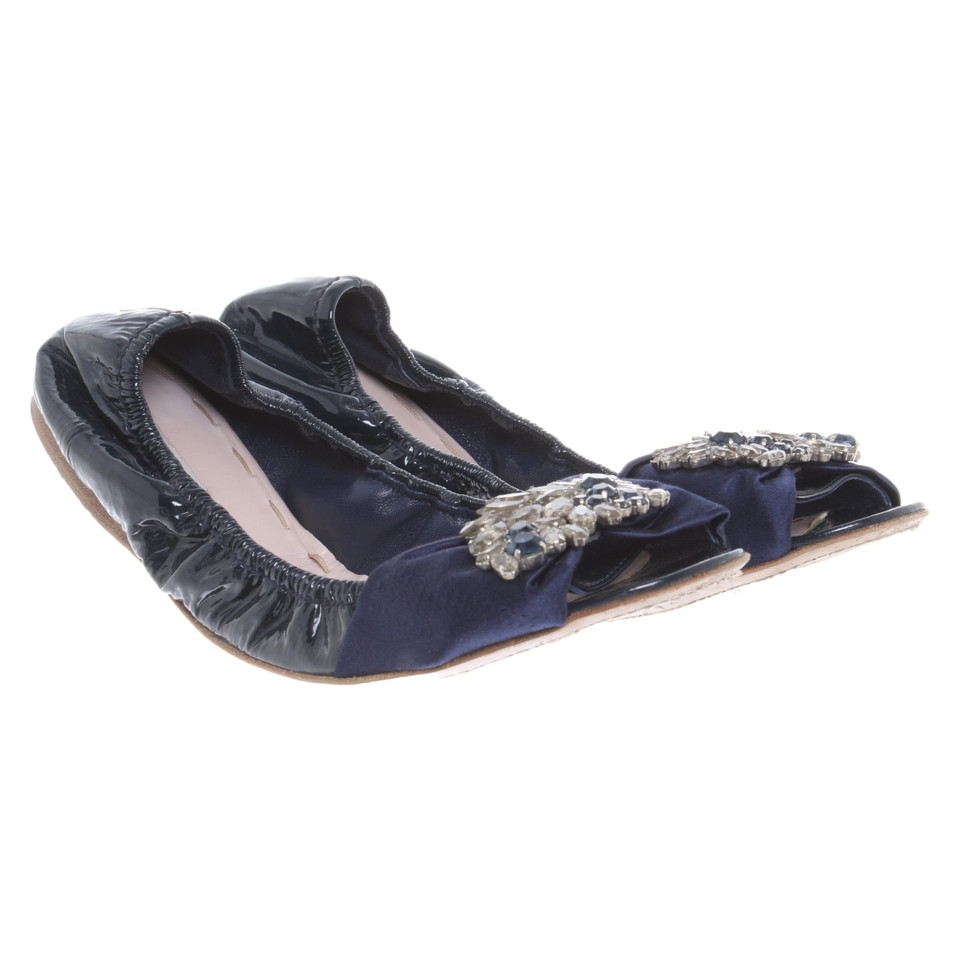 Miu Miu Mocassini/Ballerine in Pelle verniciata in Blu