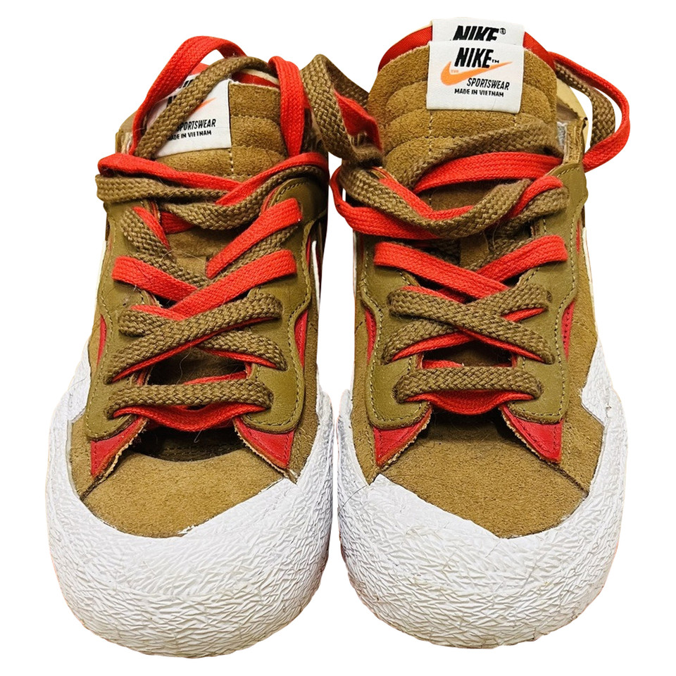 Nike Trainers Suede in Brown