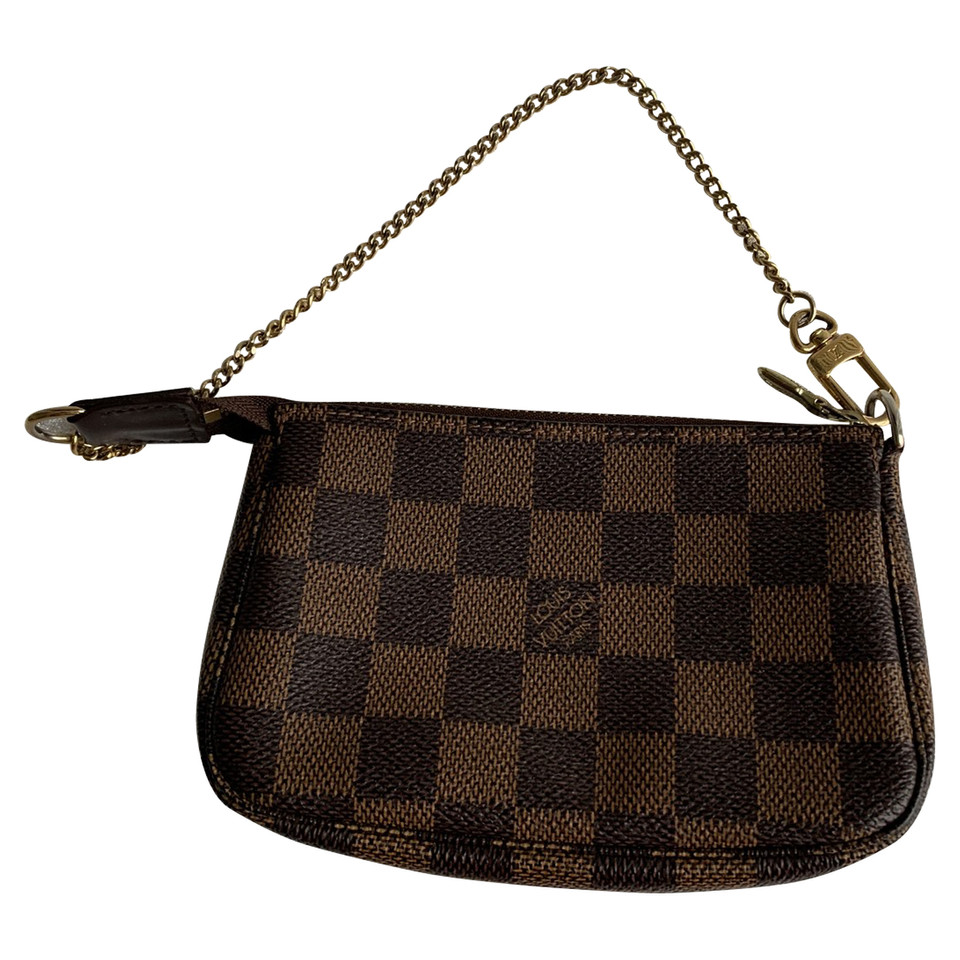 Louis Vuitton Pochette Accessoires aus Leder in Braun