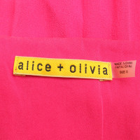 Alice + Olivia Dress in fuchsia