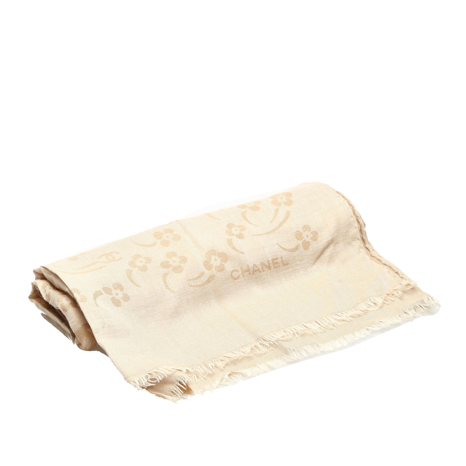 Chanel Scarf/Shawl Silk in Beige - Second Hand Chanel Scarf/Shawl Silk in  Beige buy used for 364€ (5731862)