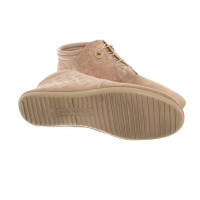 Louis Vuitton Lace-up shoes Leather in Nude