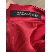 Balmain X H&M Rock aus Seide in Rot