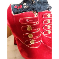 Dolce & Gabbana Stiefeletten in Rot