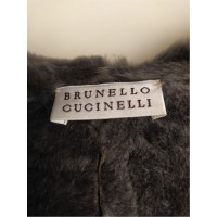 Brunello Cucinelli Jacke/Mantel aus Wildleder in Taupe