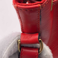 Louis Vuitton Sac Noé Leer in Rood