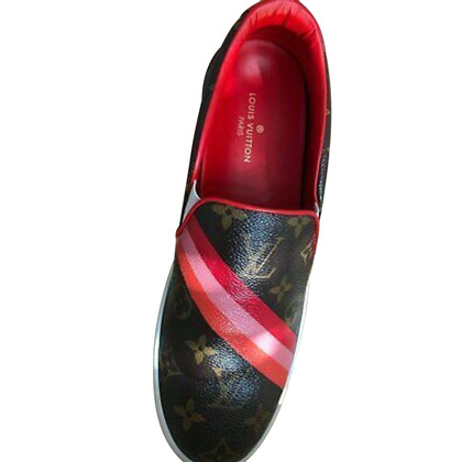 Louis Vuitton Sneaker in Tela in Rosso