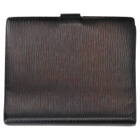 Louis Vuitton "72 E02c6e GM Epi Leather"