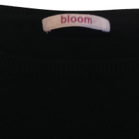 Bloom Cashmere sweater