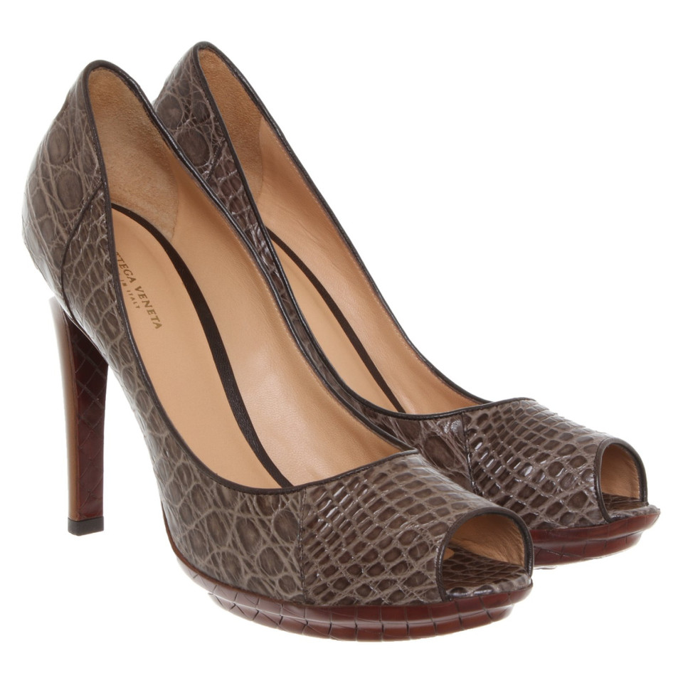 Bottega Veneta Pumps/Peeptoes en Cuir en Marron