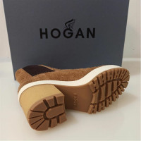 Hogan Stiefel aus Leder in Beige