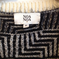Noa Noa Cardigan with pattern 