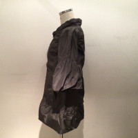 Bottega Veneta Jacke/Mantel aus Seide in Grau