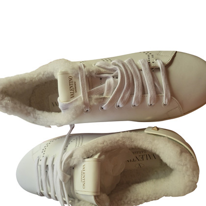 Valentino Garavani Sneakers aus Leder in Weiß
