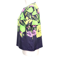 Whistles Top made of silk with patterns