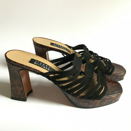 Stuart Weitzman Sandalen in Bruin