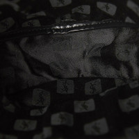 Yves Saint Laurent Umhängetasche aus Canvas in Schwarz