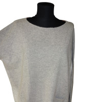 Schumacher Cashmere sweater in light gray