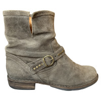 Fiorentini & Baker Ankle boots Suede in Olive