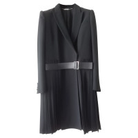 Alexander McQueen AM  black crepe suit coat 