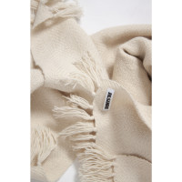 Jil Sander Scarf/Shawl Wool in Cream