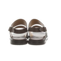 Hermès Sandalen aus Leder in Braun