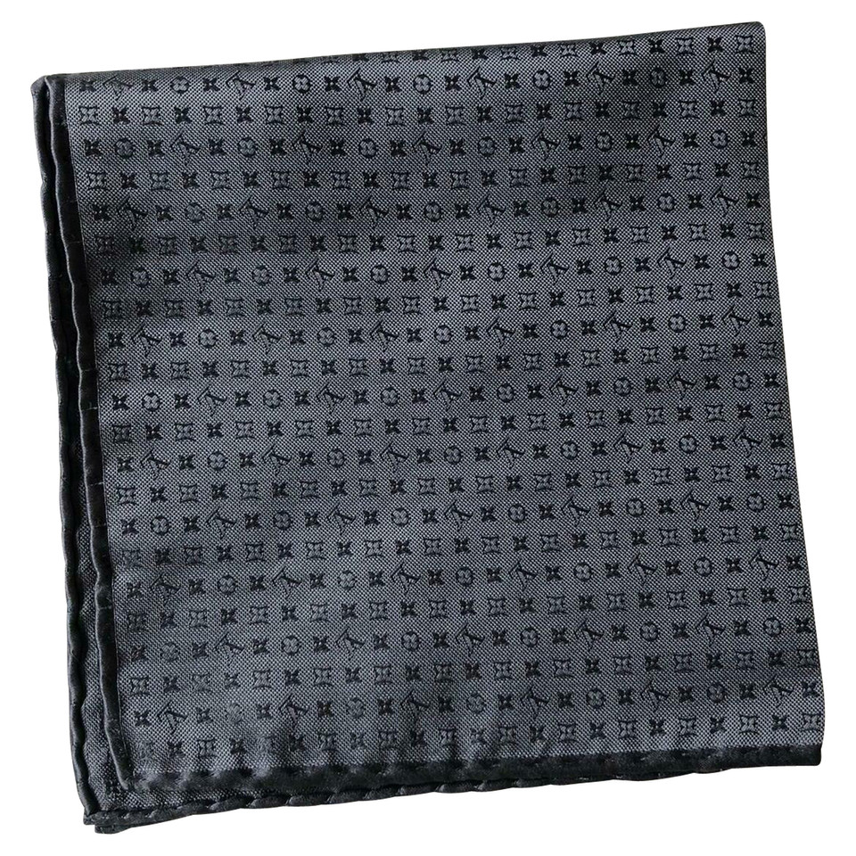 Louis Vuitton Handkerchiefs of silk