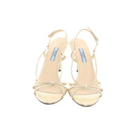 Prada Sandalen Leer in Goud