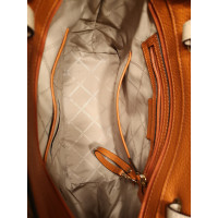 Michael Kors Shopper Leather in Orange