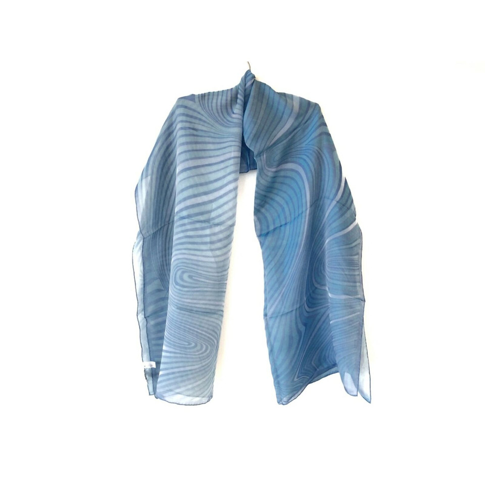 Salvatore Ferragamo Scarf/Shawl Silk in Blue