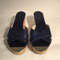 Jimmy Choo Wedges aus Leder in Blau