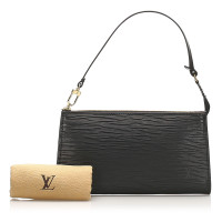 Louis Vuitton Pochette en Cuir en Noir