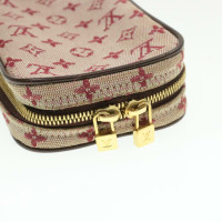 Louis Vuitton Clutch Canvas in Roze