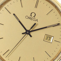 Omega Horloge in Zwart