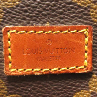 Louis Vuitton Saumur Canvas in Bruin