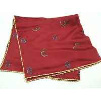 Gucci Echarpe/Foulard en Soie en Rouge