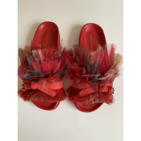 Alexander McQueen Sandalen aus Leder in Rot