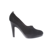 Jil Sander Pumps/Peeptoes aus Wildleder in Schwarz