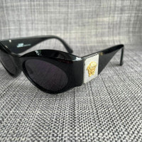 Gianni Versace Sonnenbrille in Schwarz