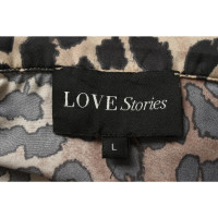 Love Stories Top