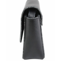Vivienne Westwood Umhängetasche aus Leder in Schwarz