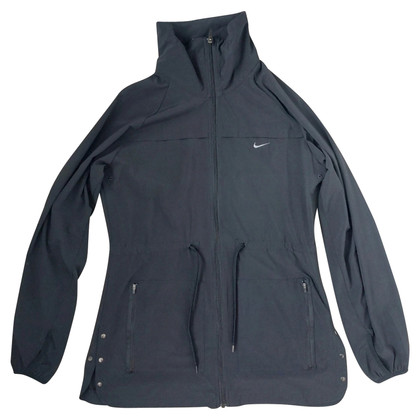 Nike Jacke/Mantel aus Viskose in Schwarz