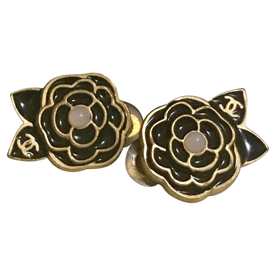 Chanel Camellia Ohrclips