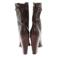 Dolce & Gabbana Boots in eggplant