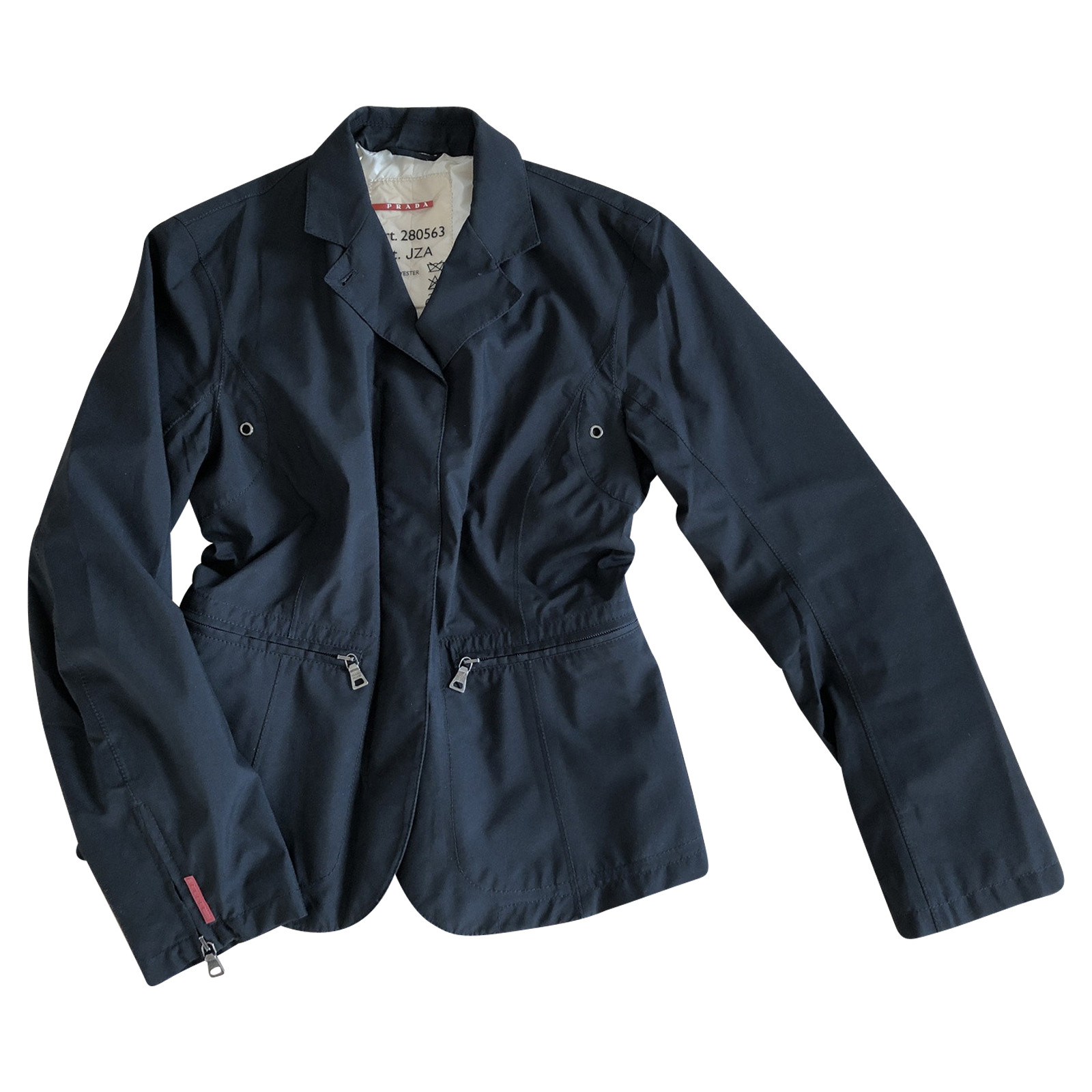 Prada Jacket/Coat in Black - Second Hand Prada Jacket/Coat in Black buy  used for 135€ (4304717)