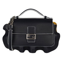 Fendi Double Micro Baguette Bag aus Leder in Schwarz