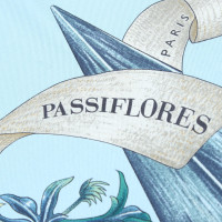Hermès Carte en soie "Passiflores"